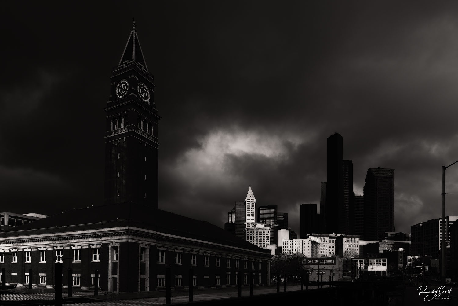 What to look for in a black and white photo.